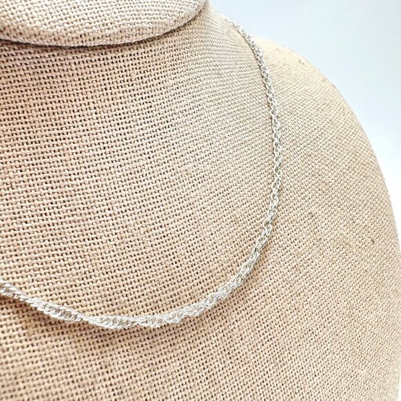 Sterling Silver 925 Round Link Chain Necklace Spring Ring Clasp Size 16" Length - Picture 2 of 9